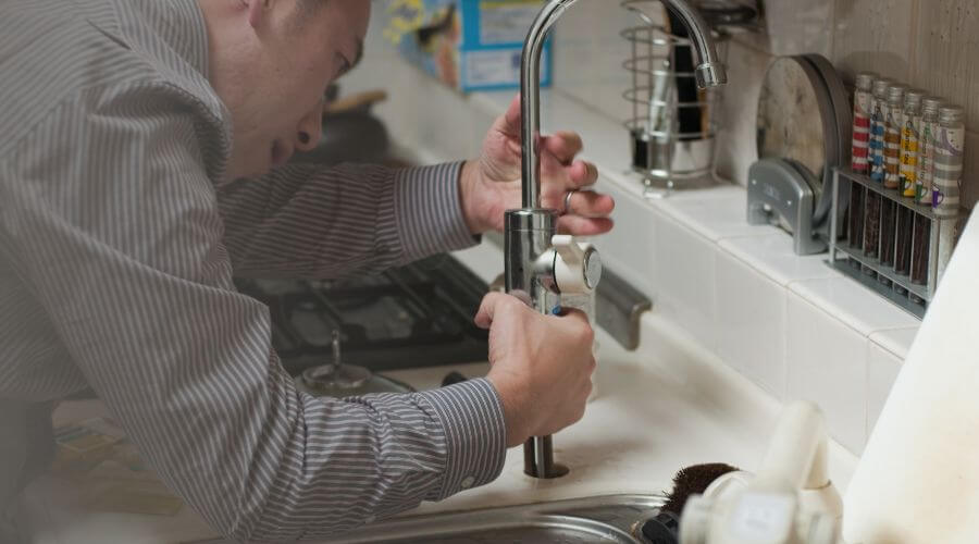 Local water heater installation in Virden, IL